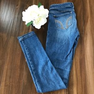 💞Hollister Skinny Jeans💞